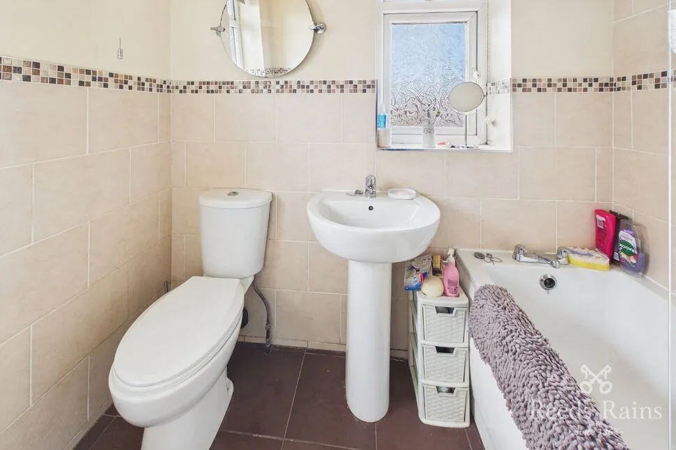 Lanshaw Crescent, Leeds, West Yorkshire, LS10, photo 12