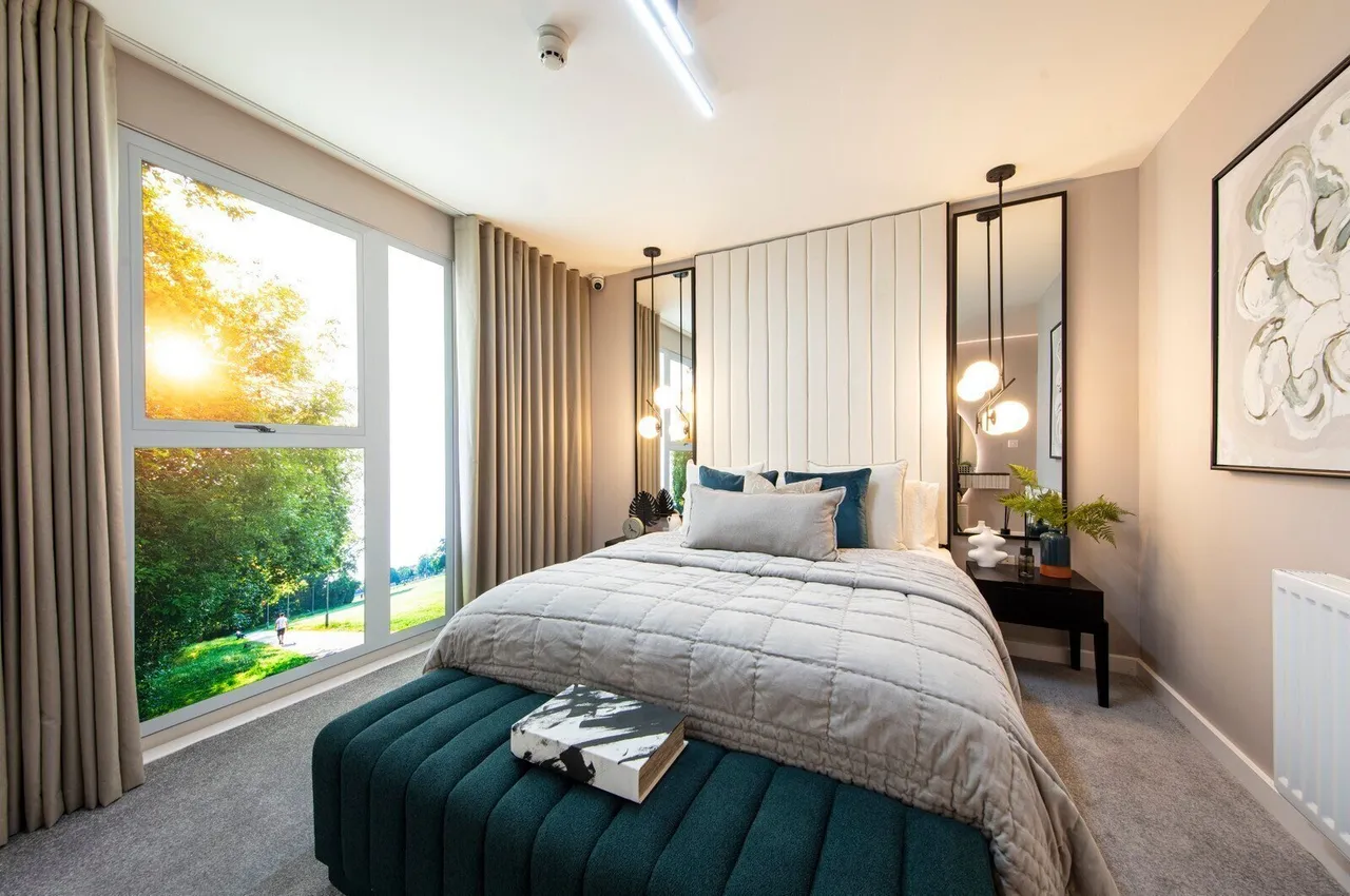 High Street, Brentford, TW8, photo 6
