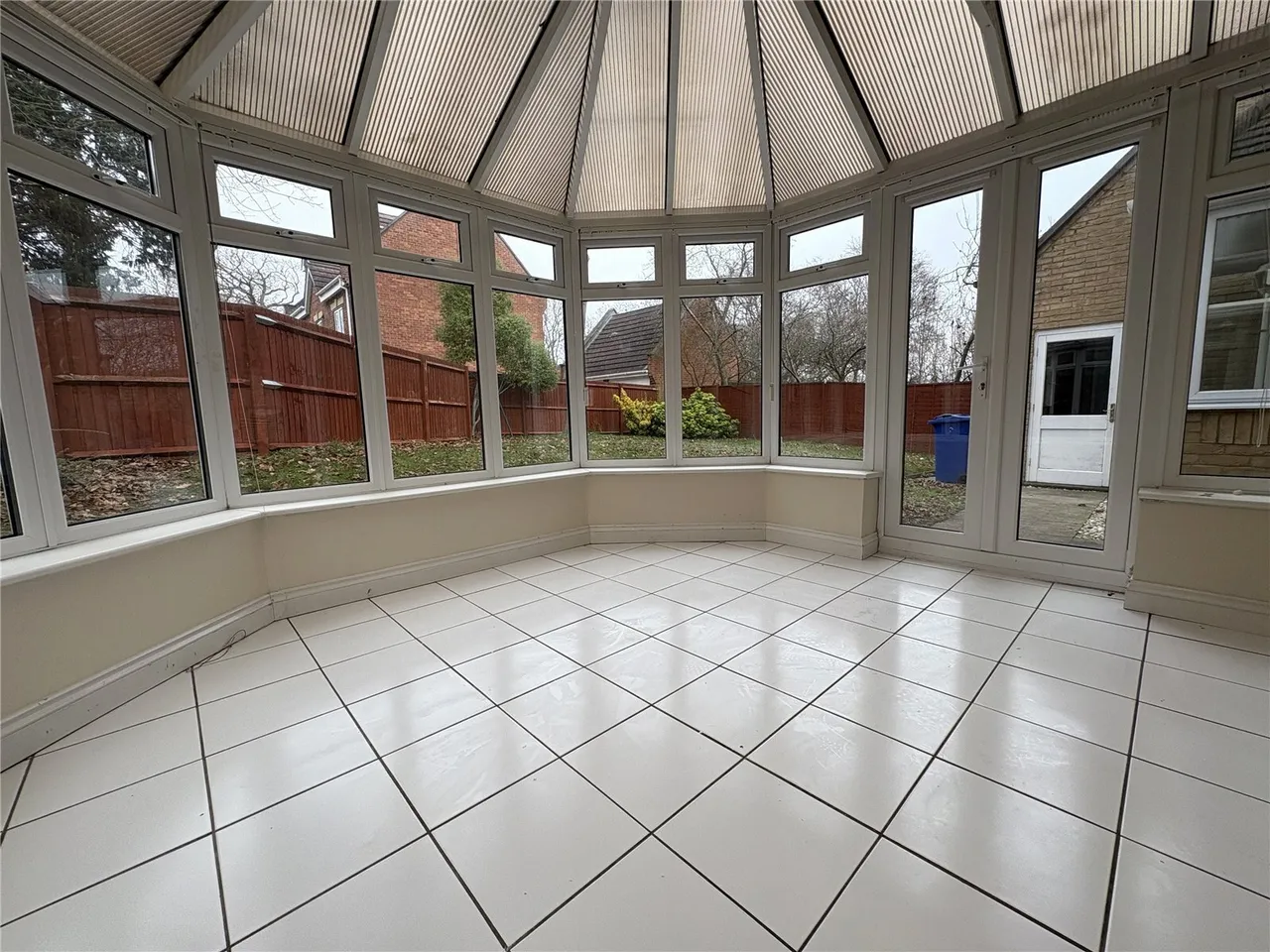 Chichester Close, Chafford Hundred, Grays, Essex, RM16, photo 6