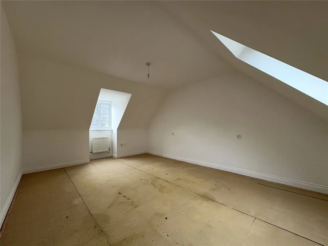 Chichester Close, Chafford Hundred, Grays, Essex, RM16, photo 17