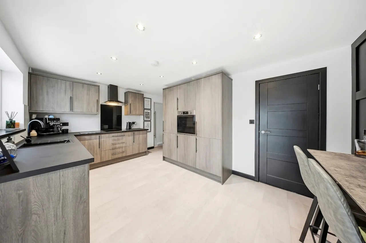 Bromilow Road, Skelmersdale, WN8, photo 9