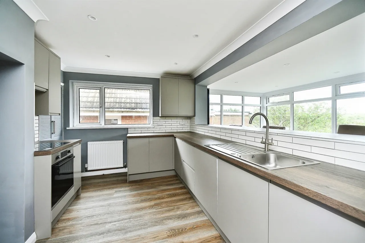 Swanborough Drive, Brighton, BN2, photo 43