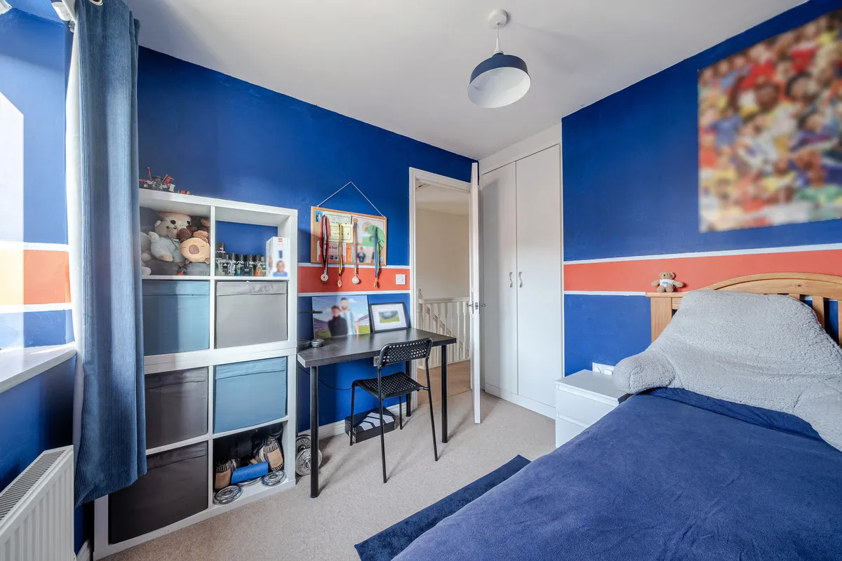 Wren Place, Gillingham, SP8, photo 13