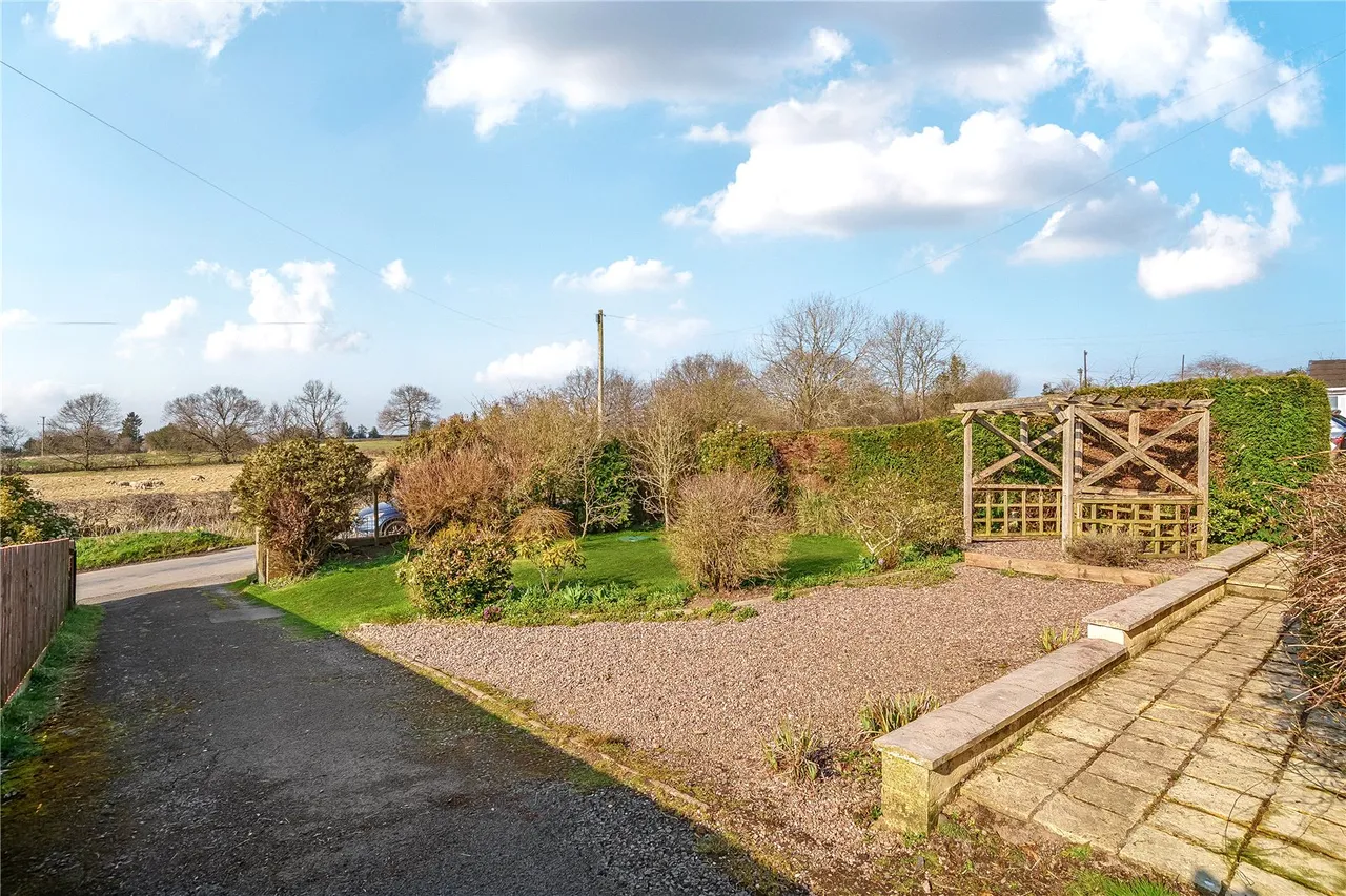 Dhustone Lane, Clee Hill, Ludlow, Shropshire, SY8 3PQ, photo 17