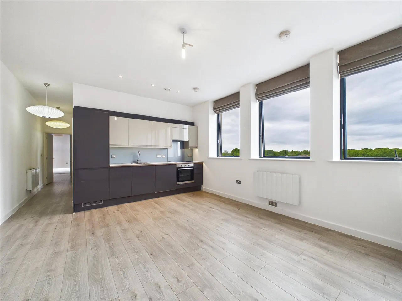 2 bed upper floor for sale, Springfield Road, Chelmsford, CM2