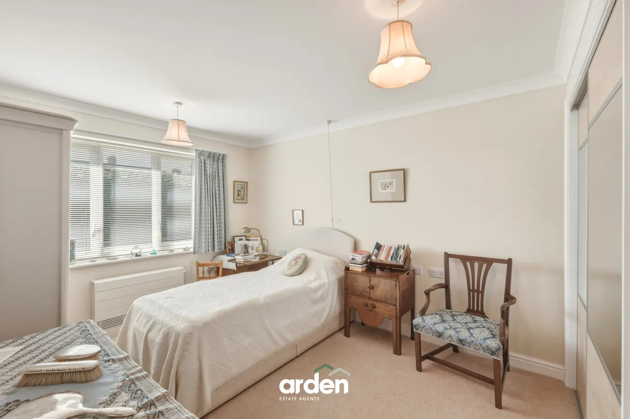 Eastbank Drive, Eastbank Court, WR3, photo 6