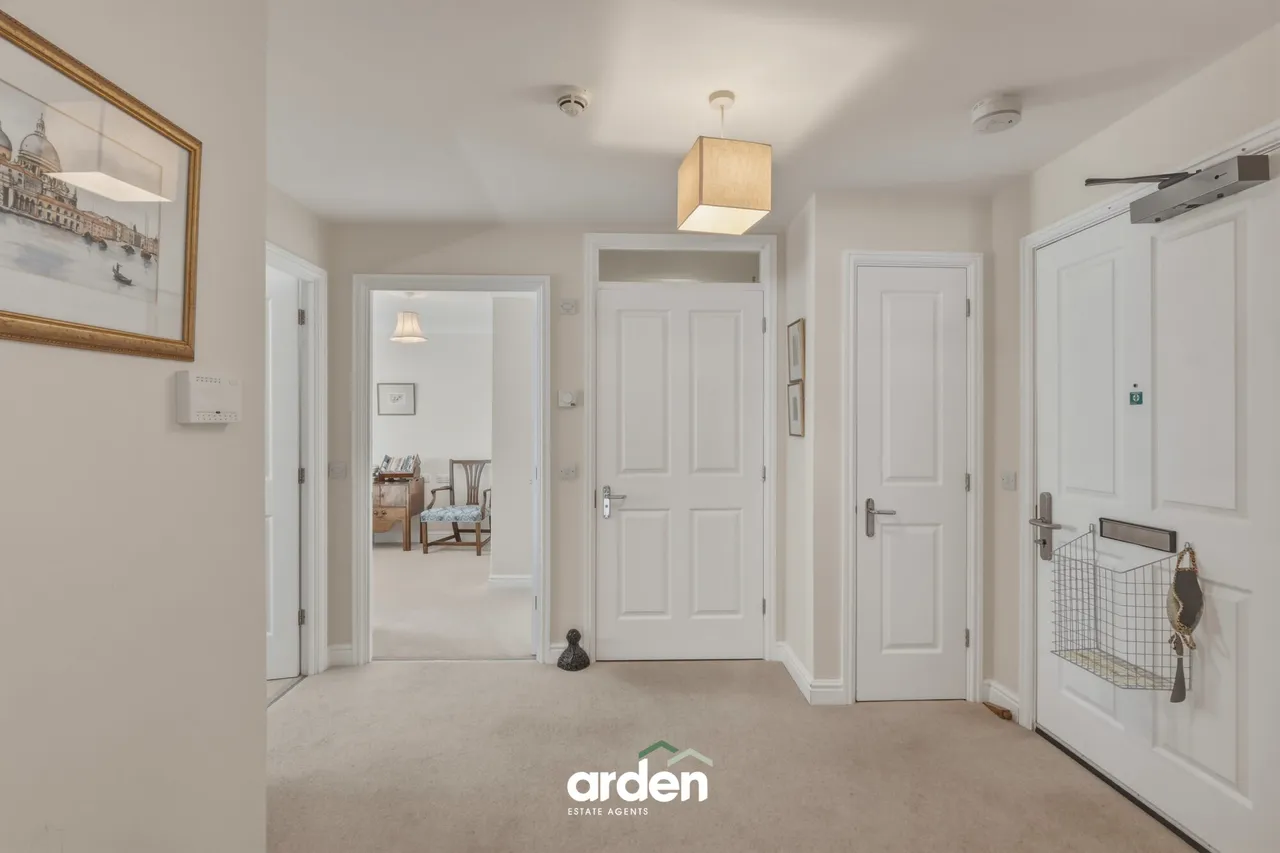 Eastbank Drive, Eastbank Court, WR3, photo 5