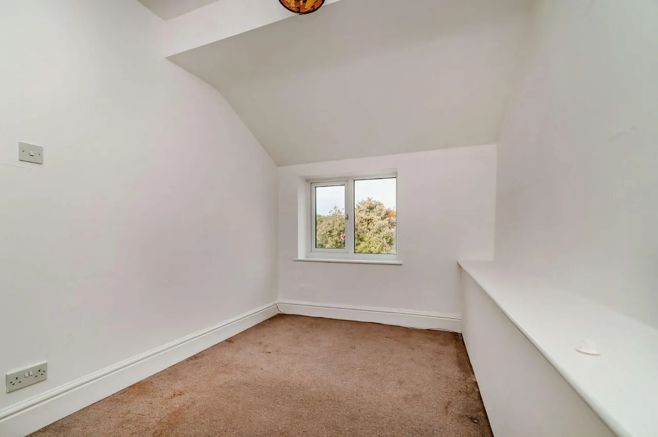 Skipton Road, Harrogate, HG1 3HE, photo 10