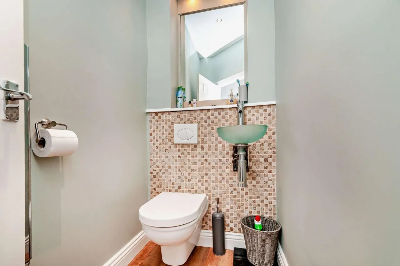 Skipton Road, Harrogate, HG1 3HE, photo 8