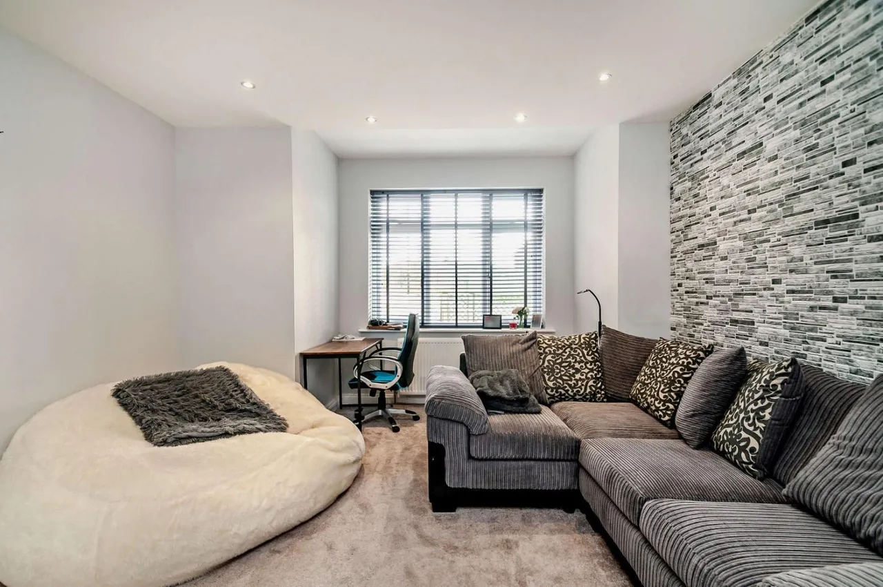 Skipton Road, Harrogate, HG1 3HE, photo 6