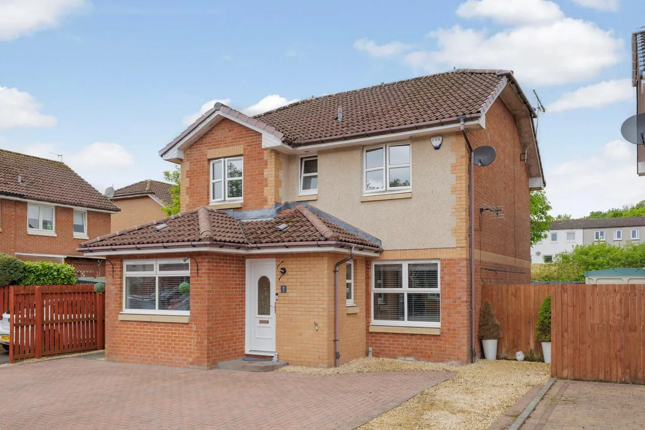 Halidon Avenue, Cumbernauld, G67 4FB, photo 2