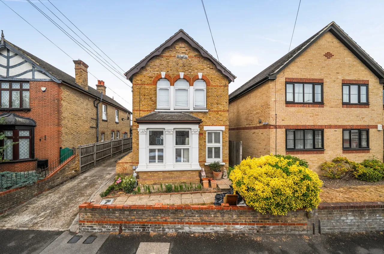 2 bed flat for sale — Upton Road, Bexleyheath, DA6
