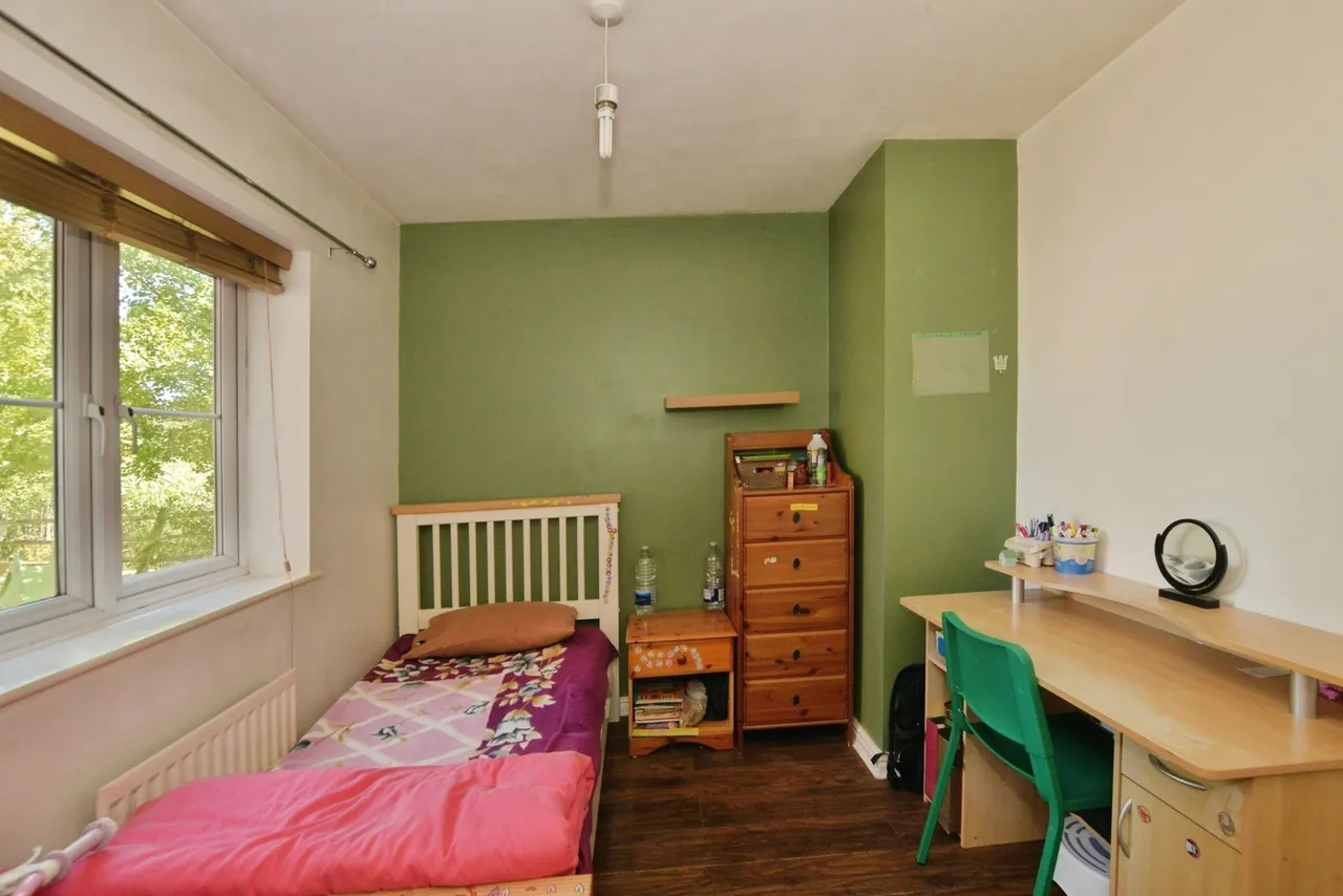 Hedgers Way, Kingsnorth, TN23, photo 9
