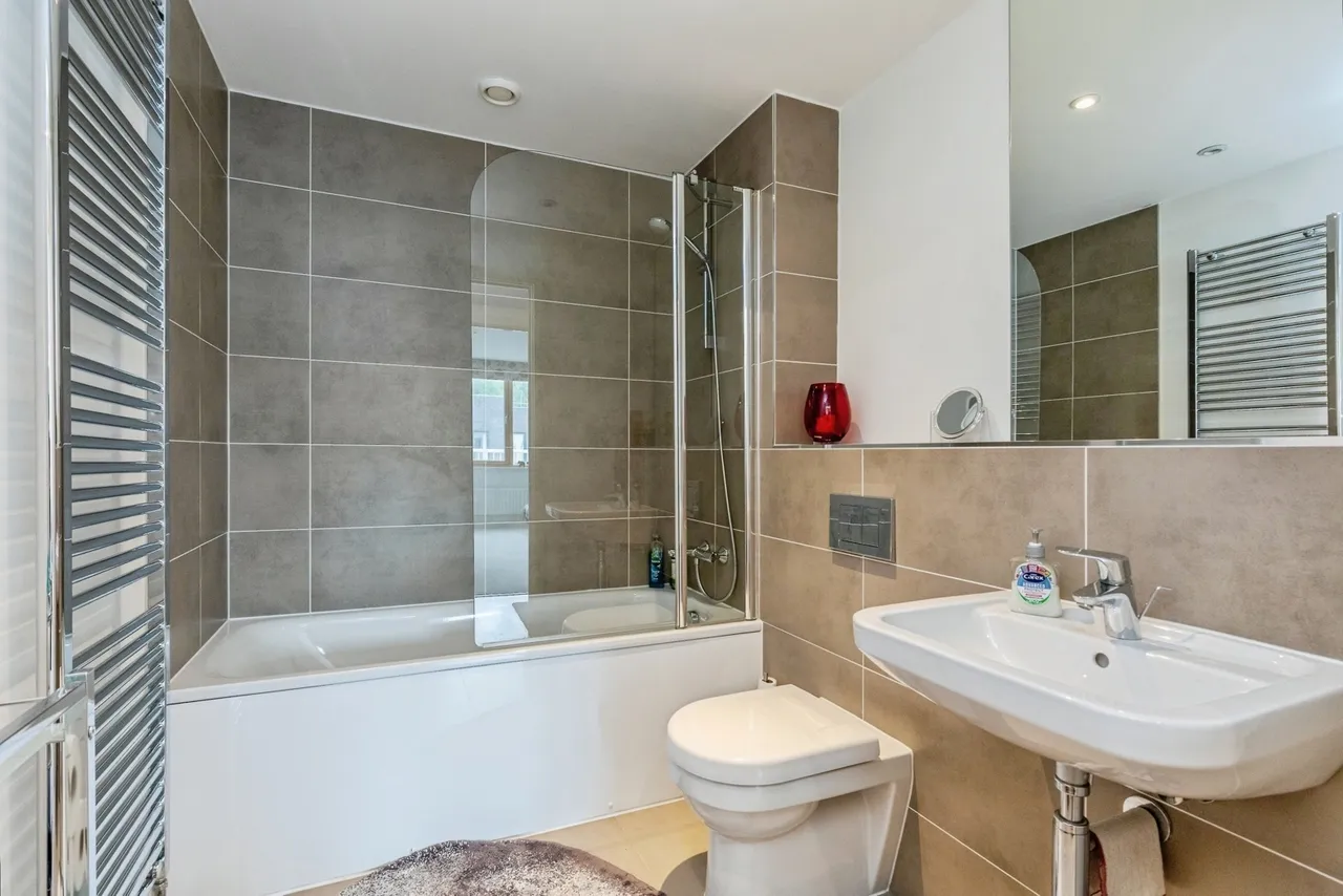 The Crescent, Hannover Quay, BS1, photo 12