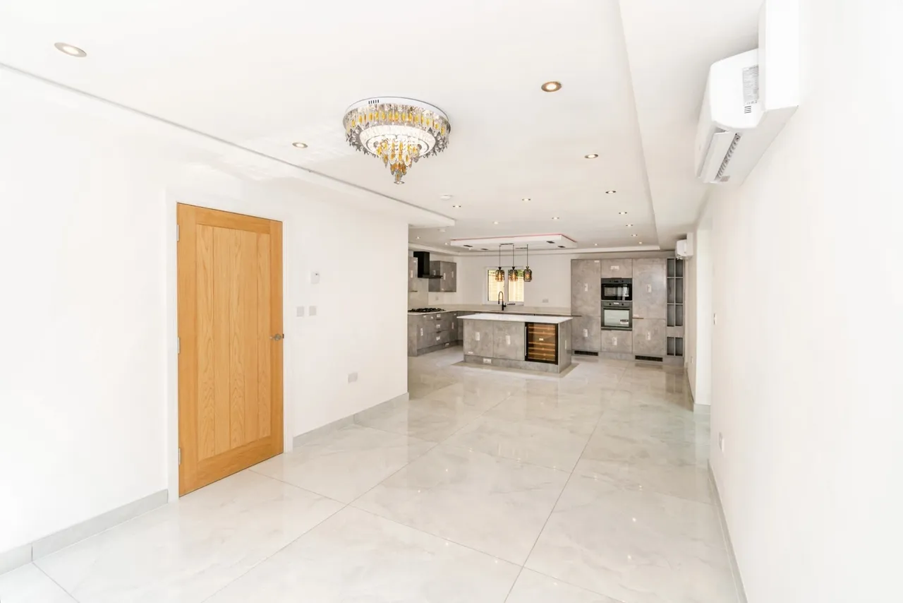 North Hill Close, Winchester, SO22, photo 7