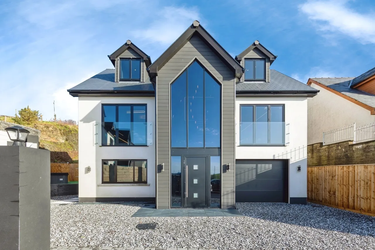 Croesyceiliog, Carmarthen, SA32, photo 38
