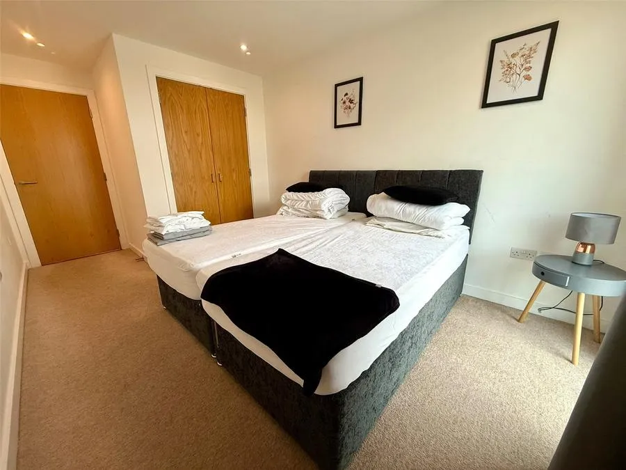 Rivington Apartments, Slough, SL2, photo 7