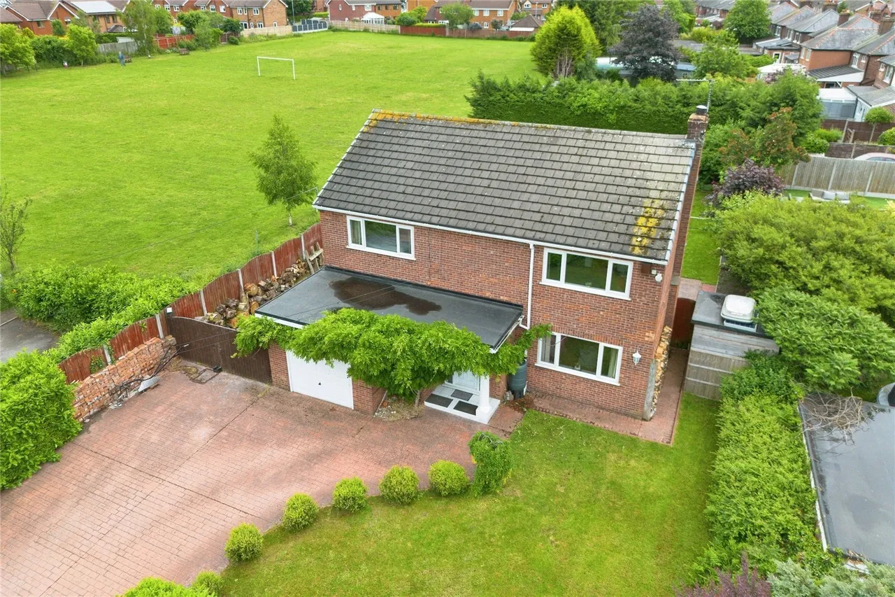 Sandy Lane, Ettiley Heath, Sandbach, Cheshire, CW11, photo 21
