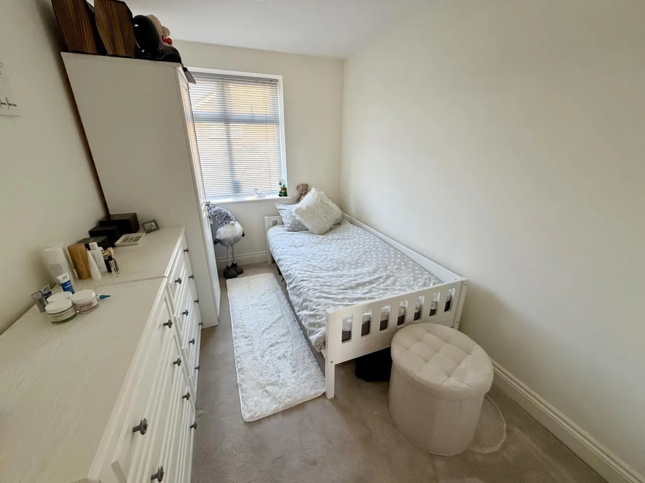 Wilson Court, BH12, photo 13
