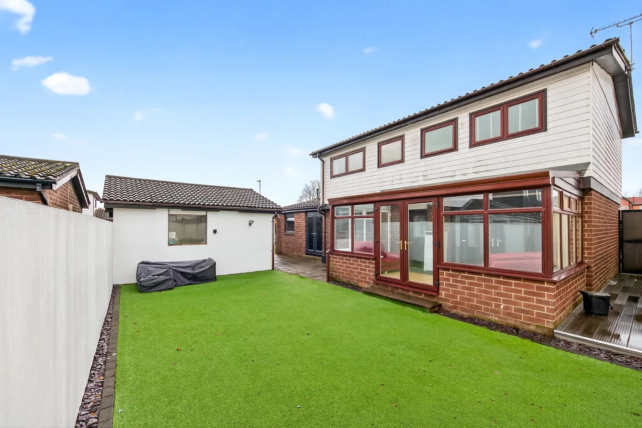 Lay Garth Fold, Rothwell, LS26, photo 19