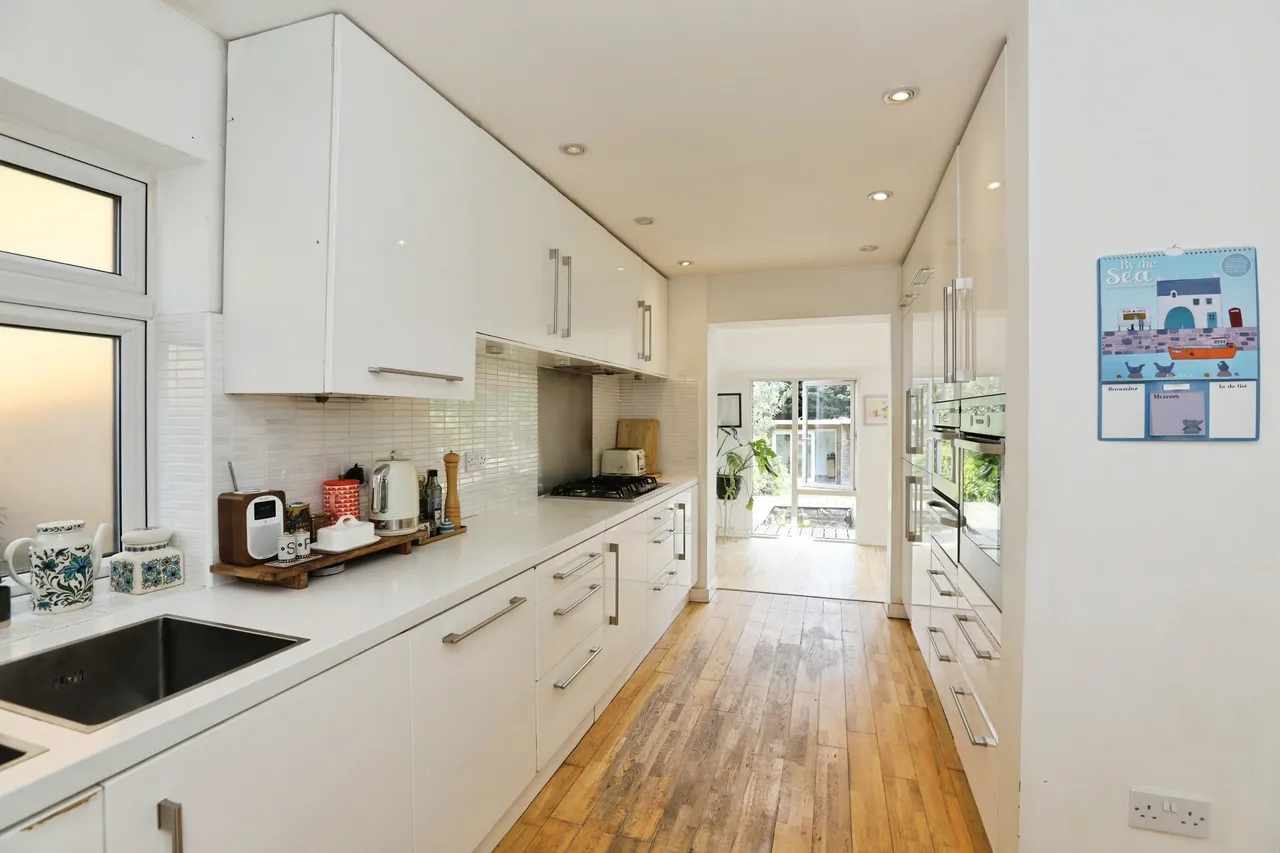 Farnham Lane, Langton Green, TN3, photo 18
