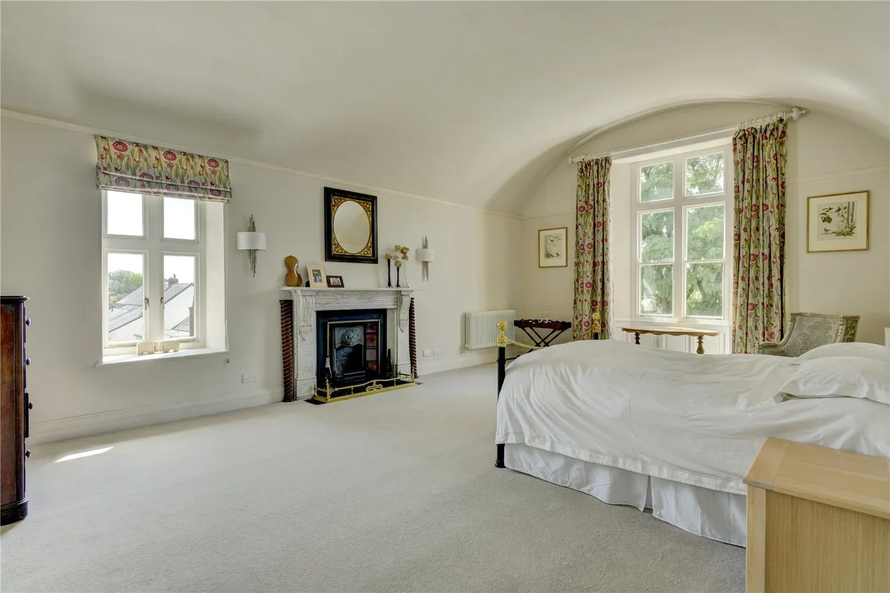 St. Michaels Hill, Milverton, TA4, photo 11