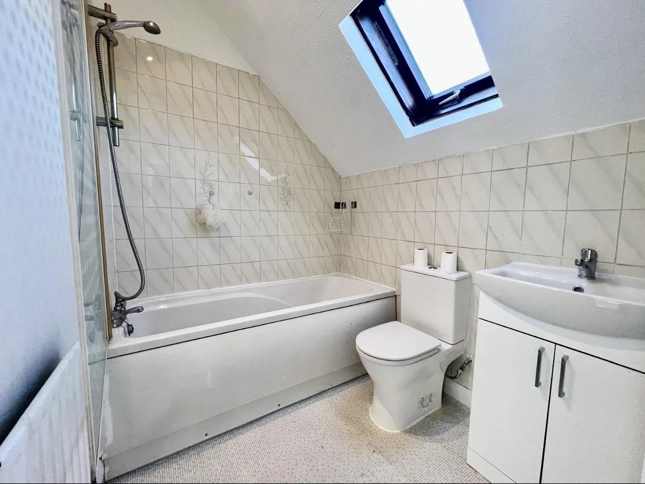 Brighton Road, Purley, CR8, photo 3