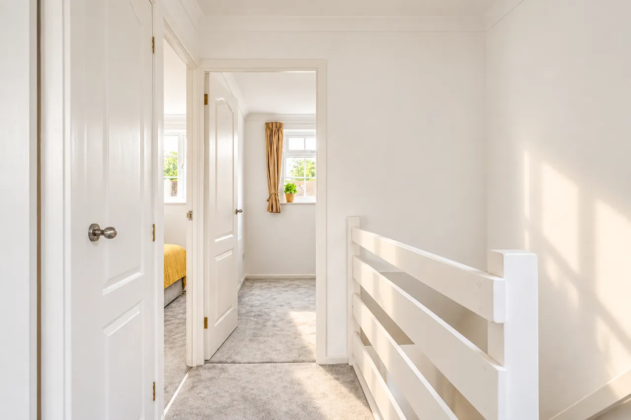 Darwin Close, Cheltenham, GL51, photo 13