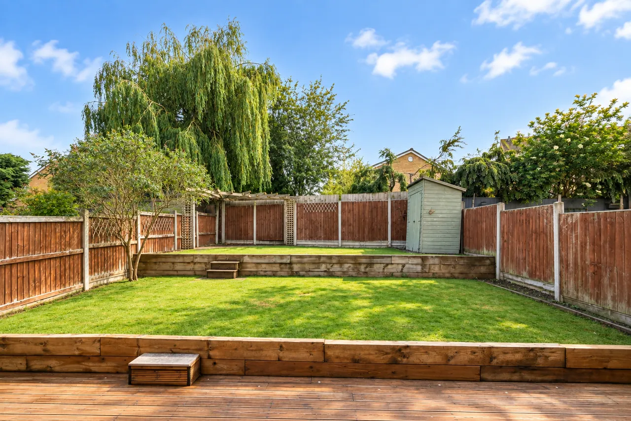 Darwin Close, Cheltenham, GL51, photo 24