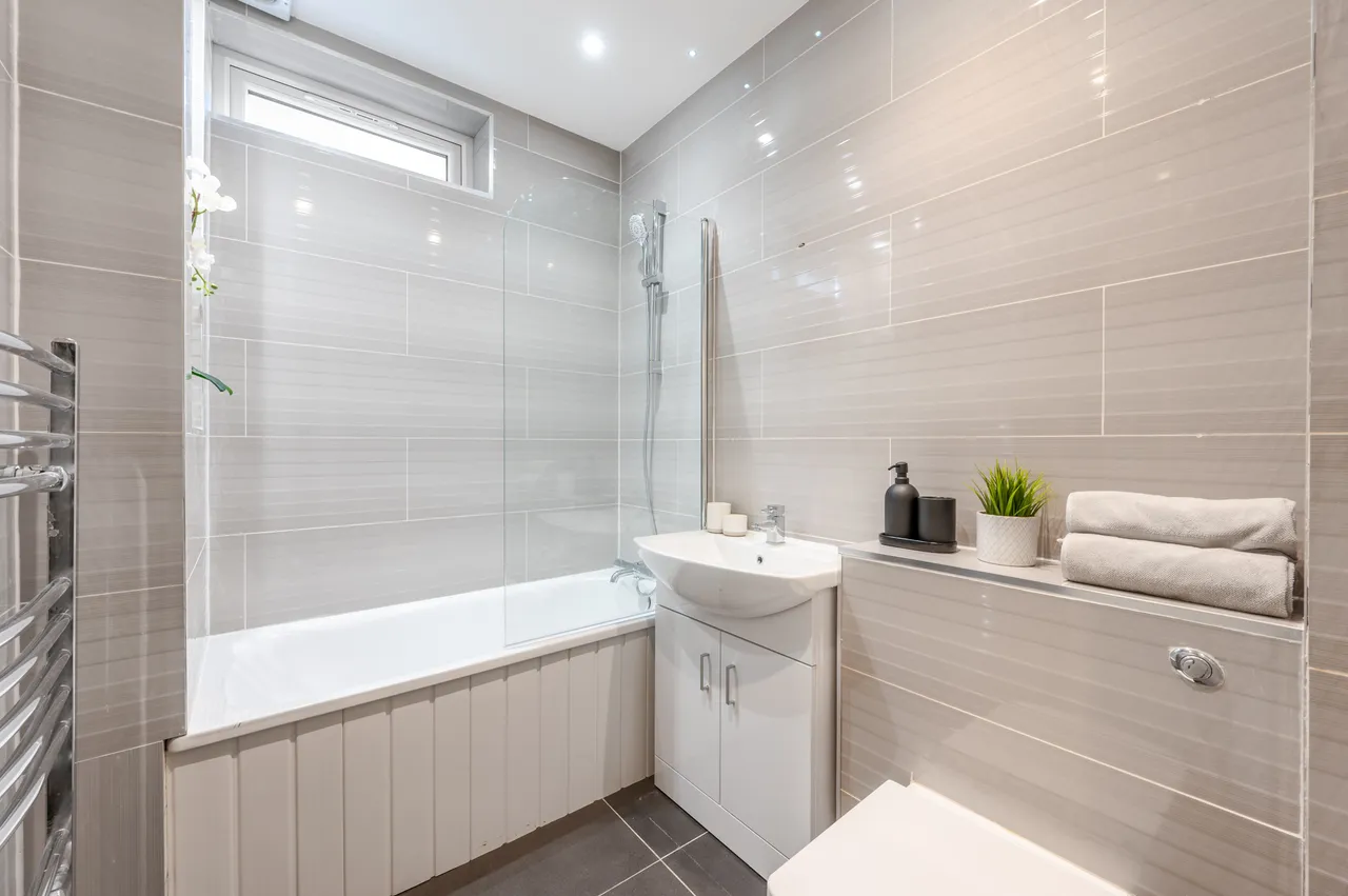 47b Sellons Avenue, London, photo 5