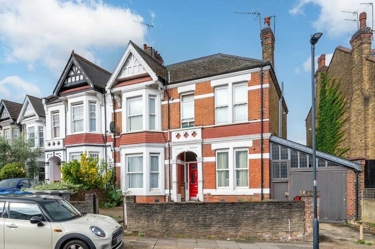 47b Sellons Avenue, London, photo 4