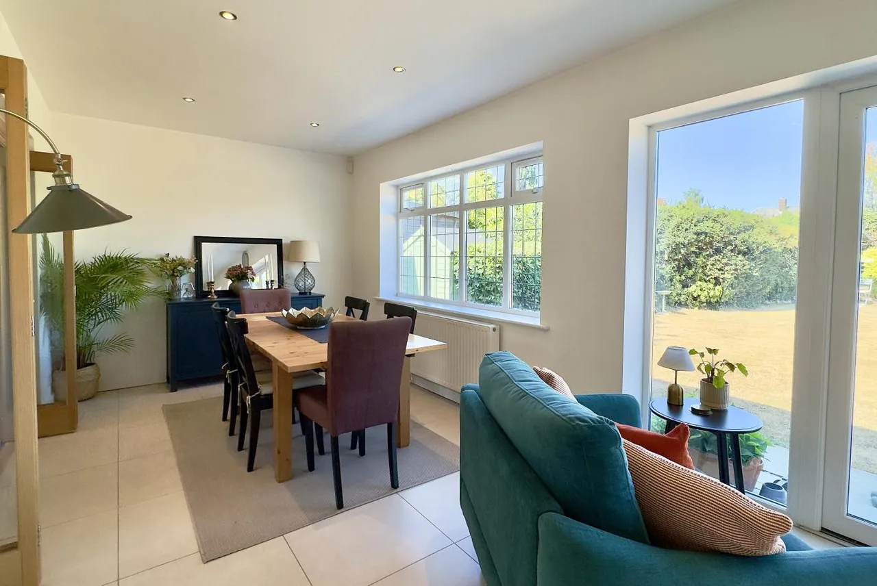 Keith Road, BH3, photo 14