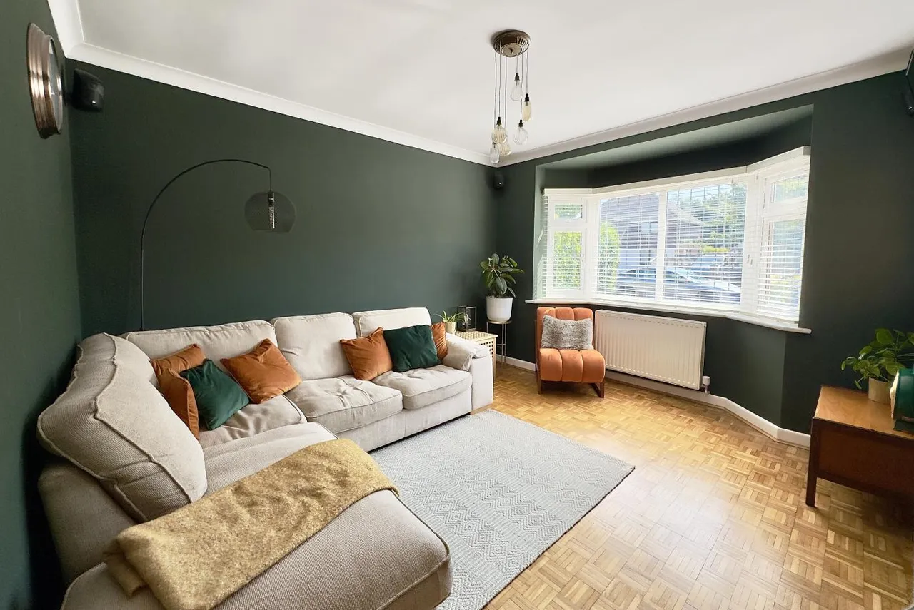 Keith Road, BH3, photo 7