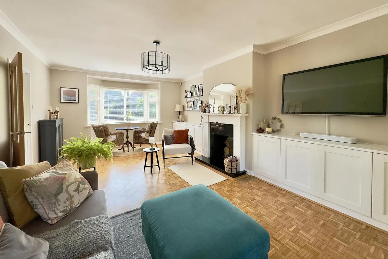 Keith Road, BH3, photo 8