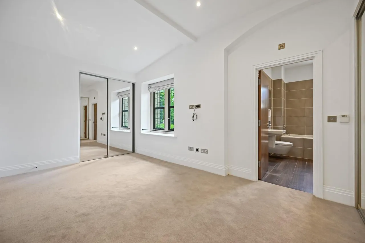 Havanna Drive, London, photo 13