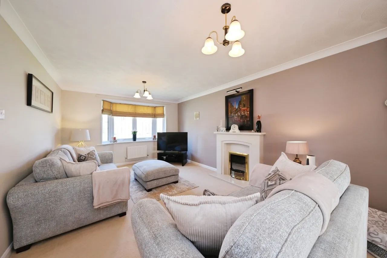 Muirfield Way, Mansfield Woodhouse, Mansfield, Nottinghamshire, NG19, photo 8