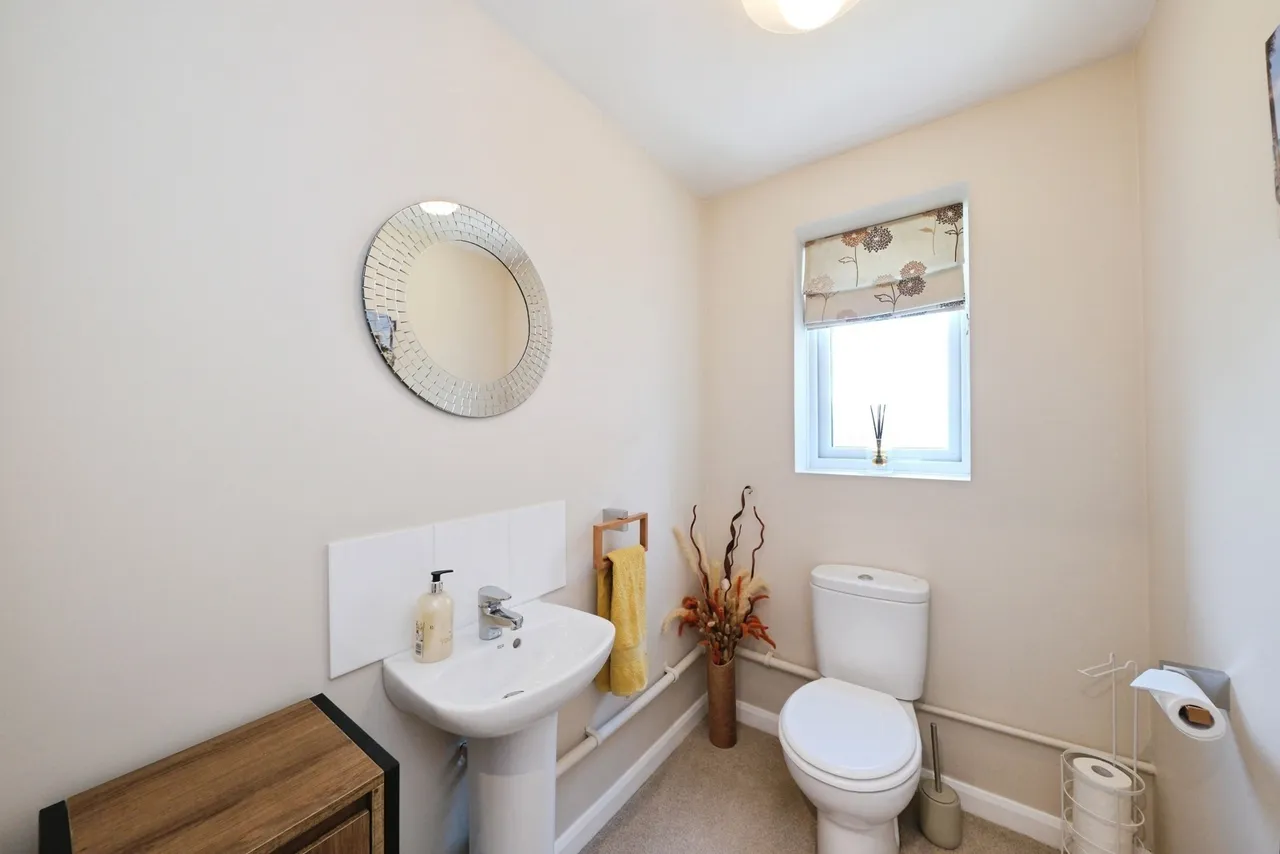 Muirfield Way, Mansfield Woodhouse, Mansfield, Nottinghamshire, NG19, photo 24