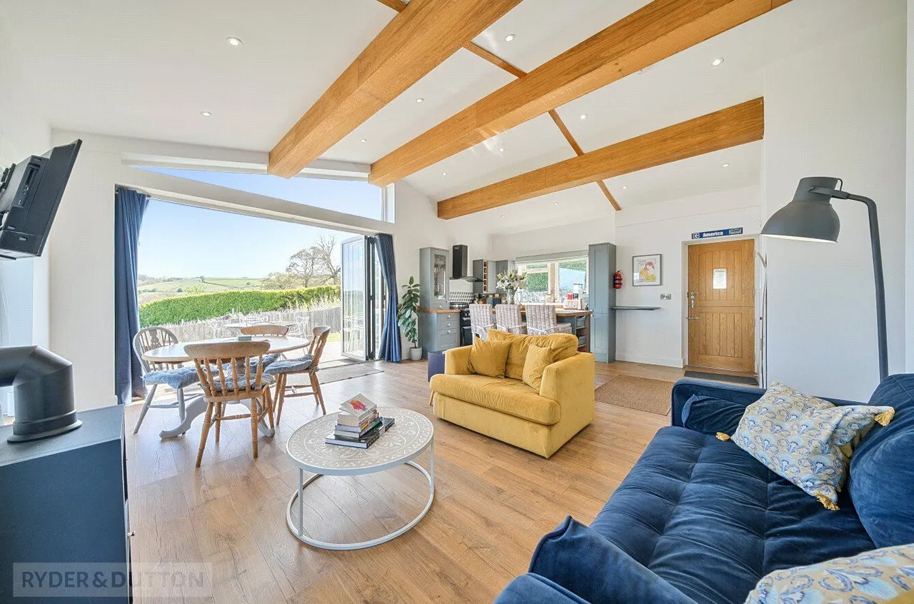 Heights Barn, Ripponden, HX6, photo 18