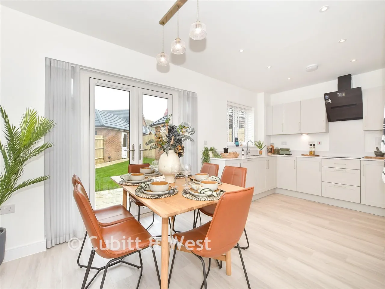 Wittering Place, West Wittering, PO20, photo 3