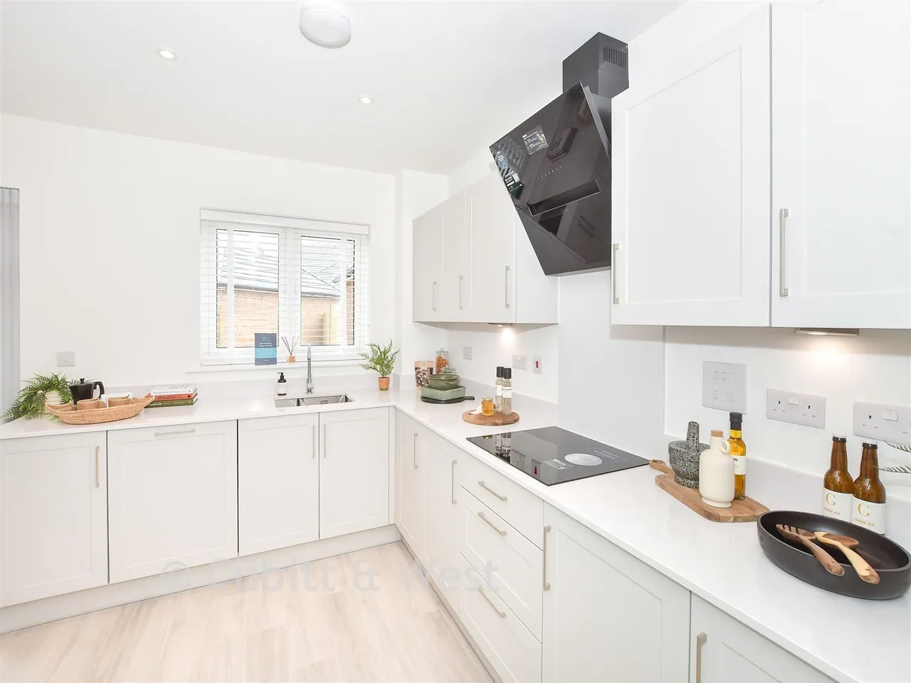 Wittering Place, West Wittering, PO20, photo 4