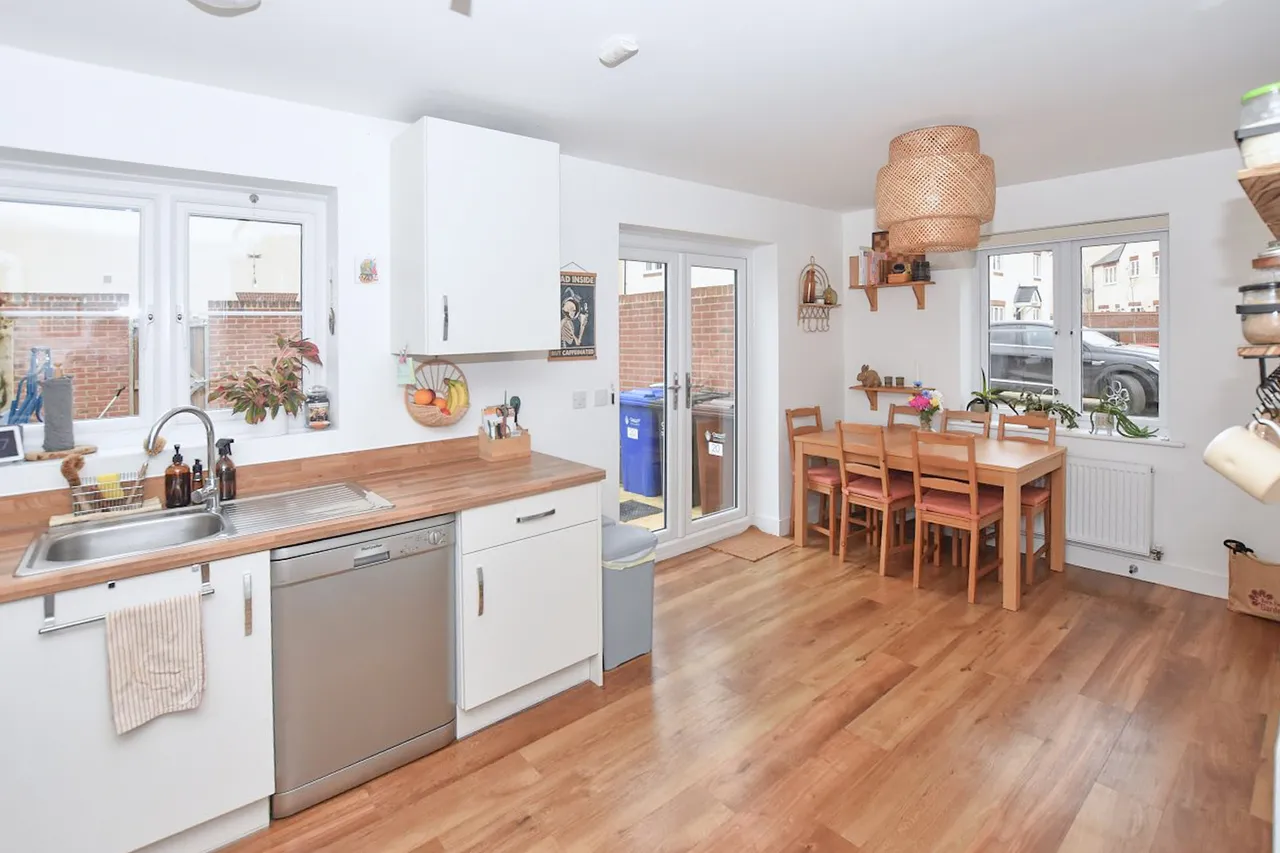 Newmarket Street, Bicester, photo 9