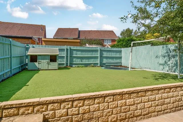 Lancaster Close, Hungerford, RG17, photo 17