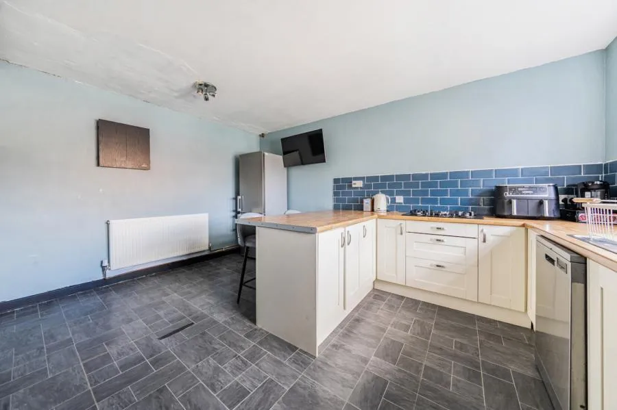 Lancaster Close, Hungerford, RG17, photo 4