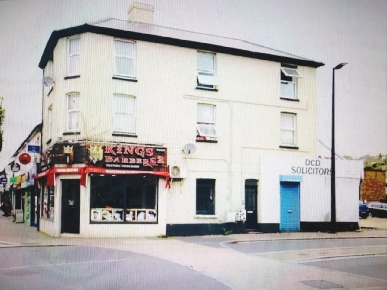 4 bed commercial mixed use for sale — Desborough Road, High Wycombe, HP11 2QA