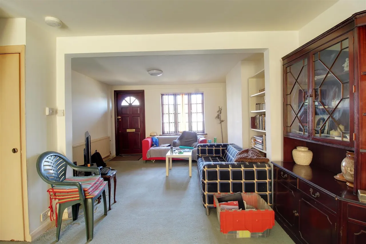 Dixons Hill Road, Welham Green AL9 7DN, photo 4