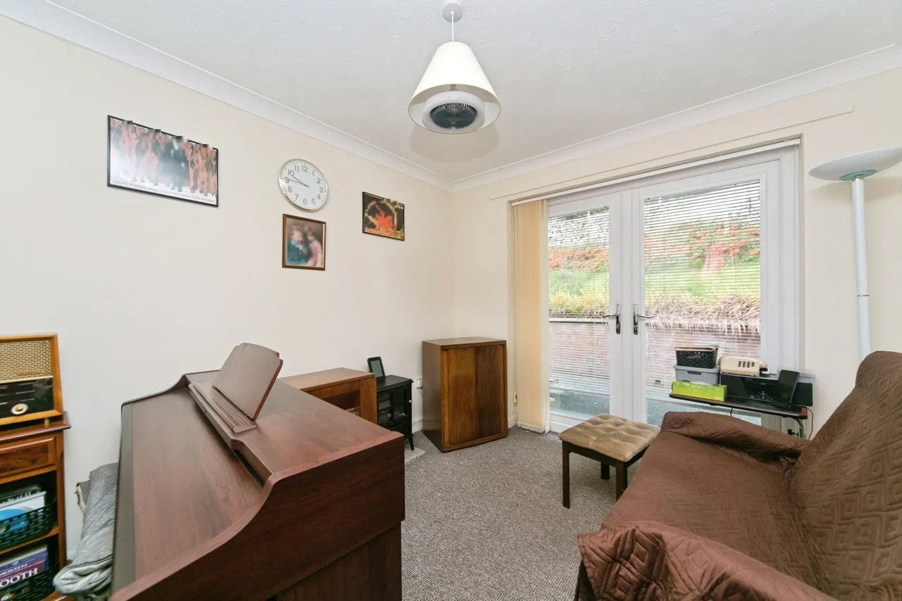 Lon Dderwen, Abergele, LL22, photo 7