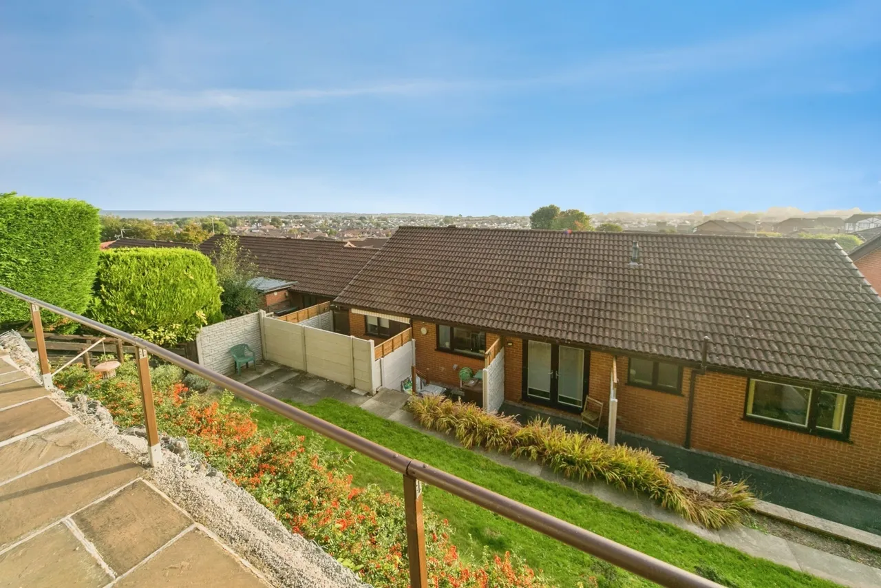 Lon Dderwen, Abergele, LL22, photo 18