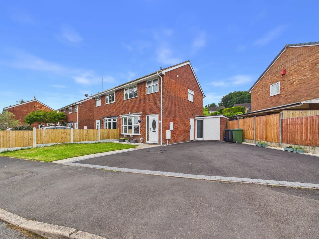 Walker Crescent, St. Georges, TF2, photo 24
