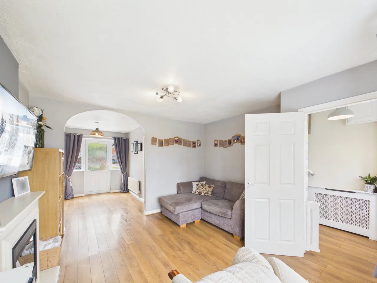 Walker Crescent, St. Georges, TF2, photo 6