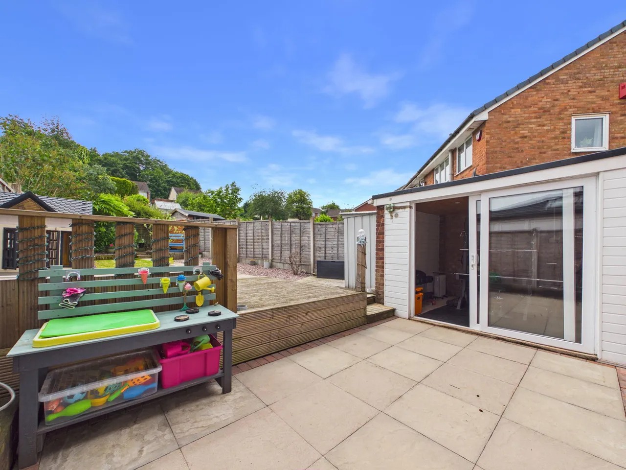 Walker Crescent, St. Georges, TF2, photo 4